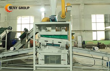 What Materials Can a 300kg/h Waste Cable Recycling Machine Process?