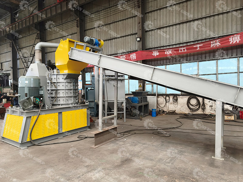 vertical metal crusher
